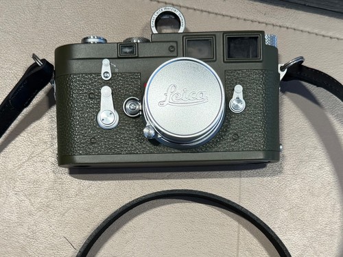 Leica green repeint - m3, ds