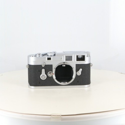 Leica single stroke - single,